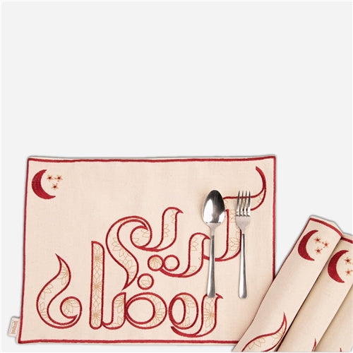 Placemat set of 6 رمضان كريم(inside pattern) red